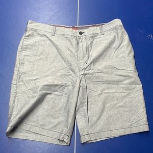 Izod golf shorts